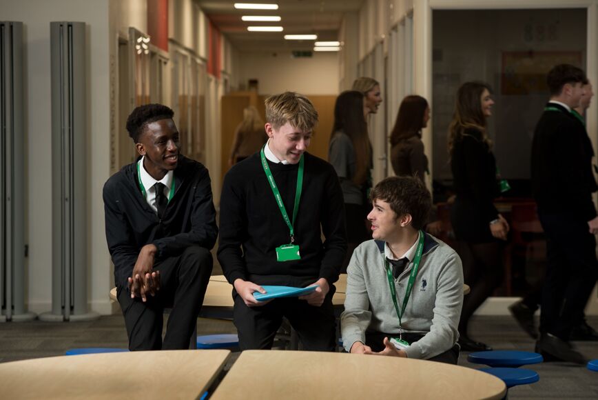 St Georges 6thForm 2094